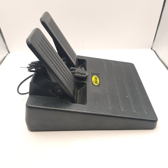 Mad Catz Sony Playstation Racing Analog Racing Wheel Controller - Picture 9 of 11